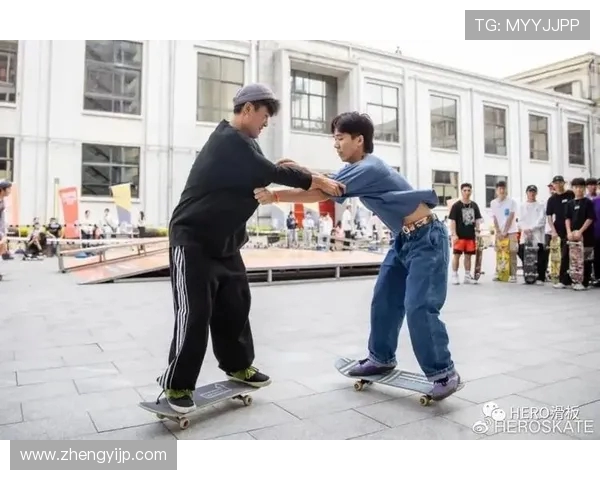 广州滑板队状态引发热议球迷与选手间的争论与期待 广州滑板队状态引发热议球迷与选手间的争论与期待