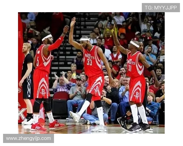 2015年NBA季后赛快船与火箭的经典对决回顾与分析