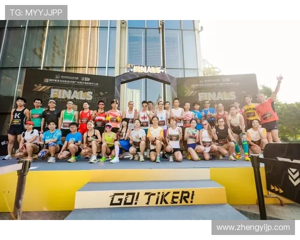 城市马拉松精彩回顾成都飞盘队默契配合展现团队精神