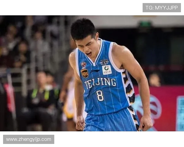 广州篮球队战术选择引发热议球迷与专家观点大碰撞